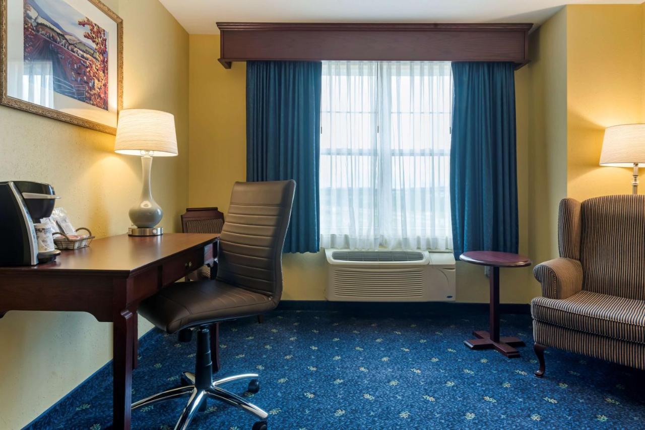 Best Western Plus Grand-Sault Hotel & Suites Zewnętrze zdjęcie