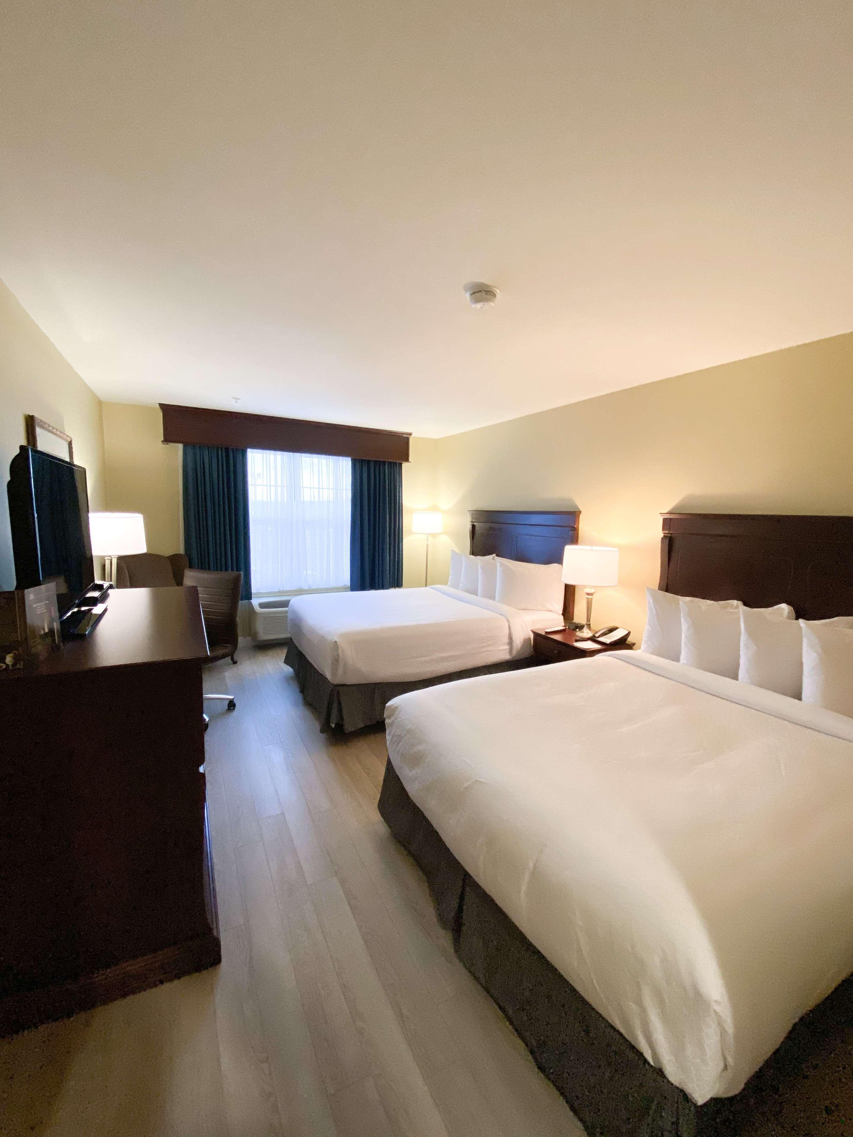 Best Western Plus Grand-Sault Hotel & Suites Zewnętrze zdjęcie