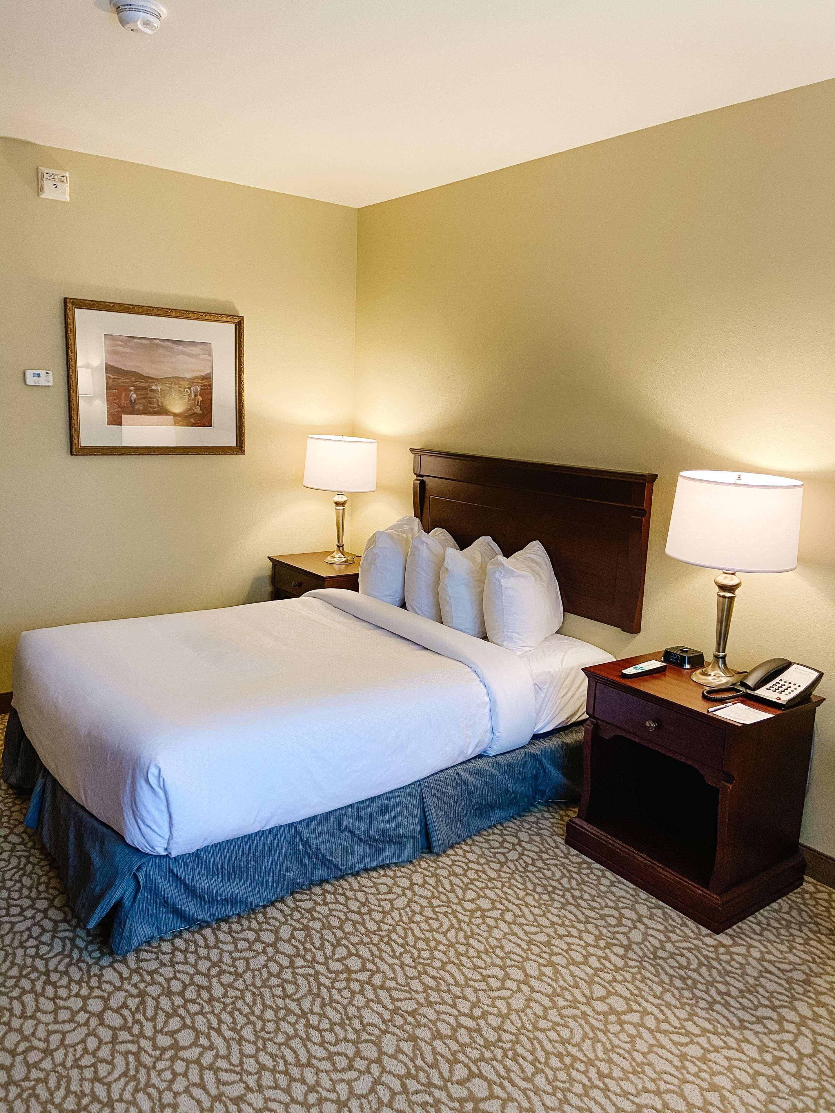 Best Western Plus Grand-Sault Hotel & Suites Zewnętrze zdjęcie